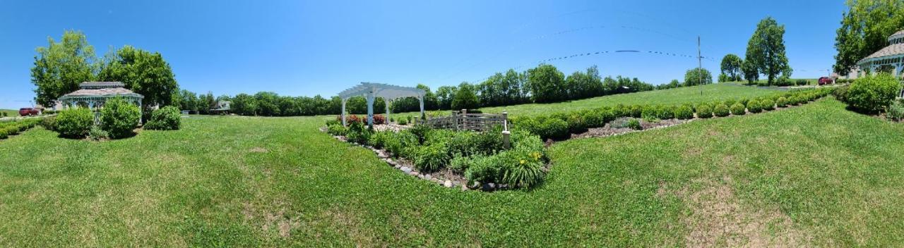 Rabbit Creek Bed & Breakfast Versailles Exteriér fotografie